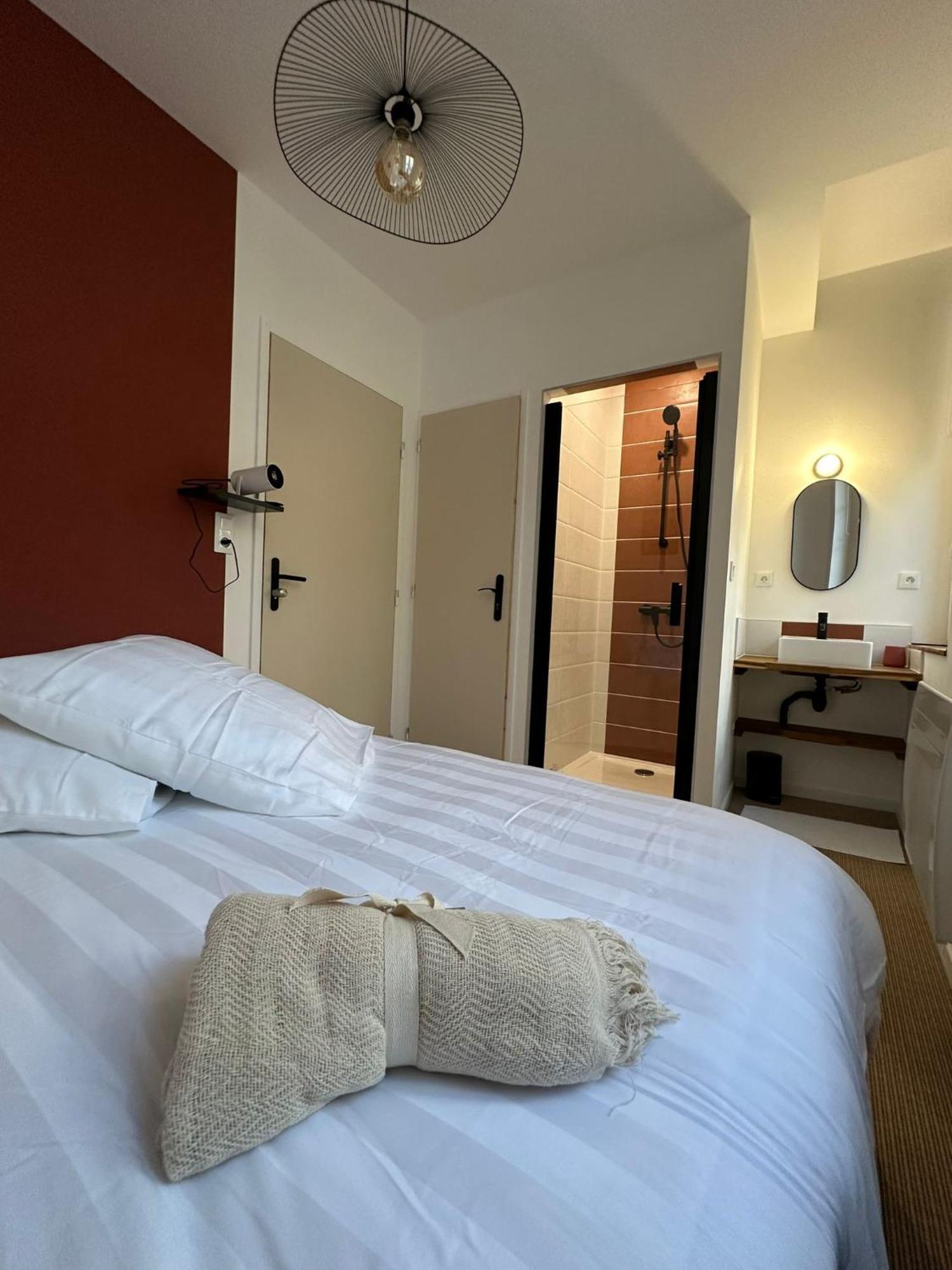 Maison Des Ambans Chambres D'Hotes Hypercentre 200M De La Gare Et Petit Dejeuner Inclus Agen Zewnętrze zdjęcie
